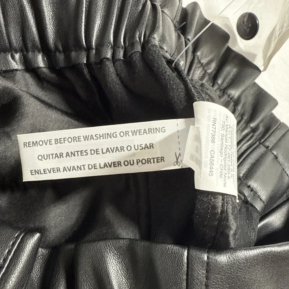 Madewell With Tags Black Vegan Faux Leather Paper Bag Tapered Ankle Pants 4 - Picture 12 of 14